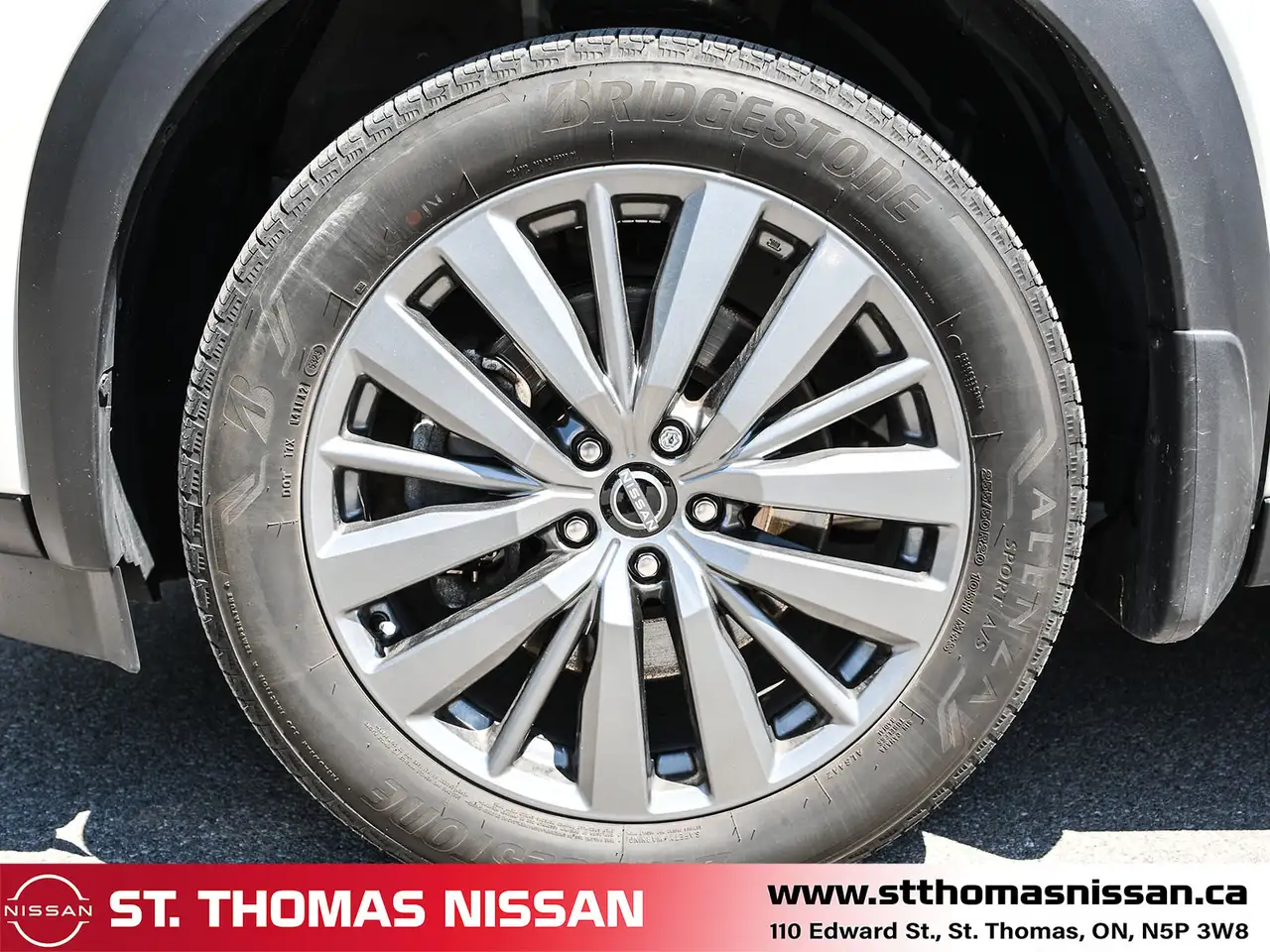 Nissan Pathfinder fotografie Nissan Pathfinder
