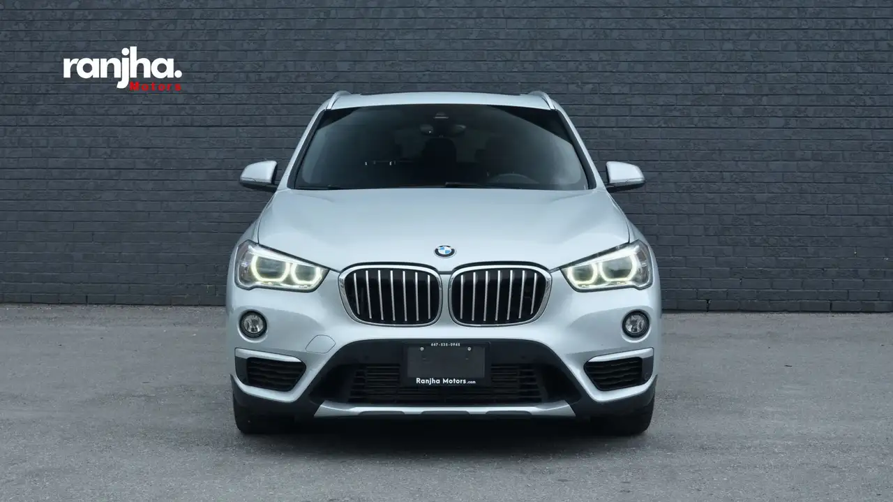 BMW X1 снимка BMW X1