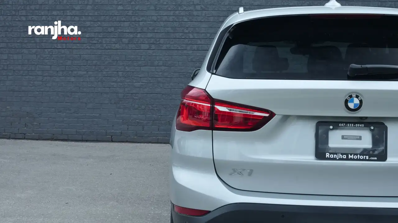 BMW X1 снимка BMW X1