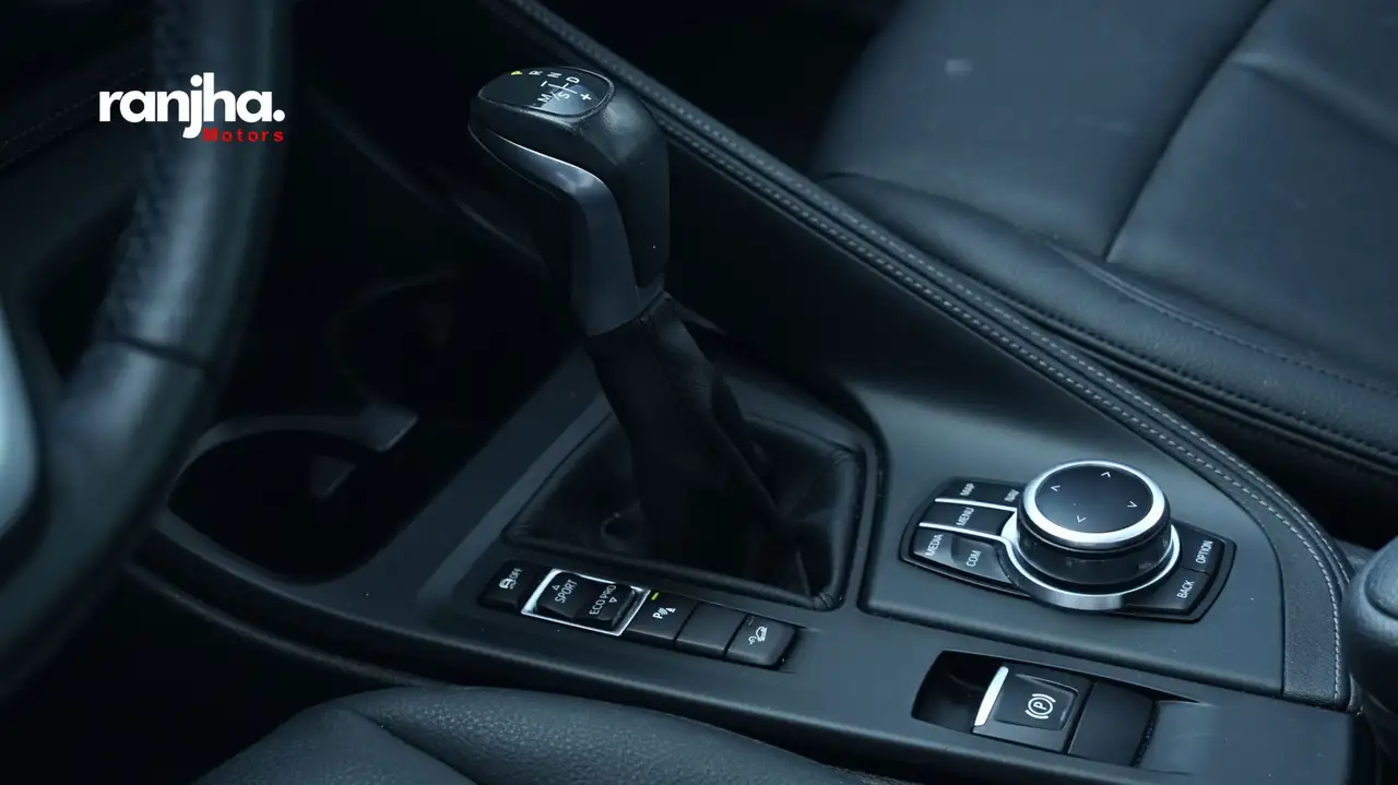 BMW X1 снимка BMW X1