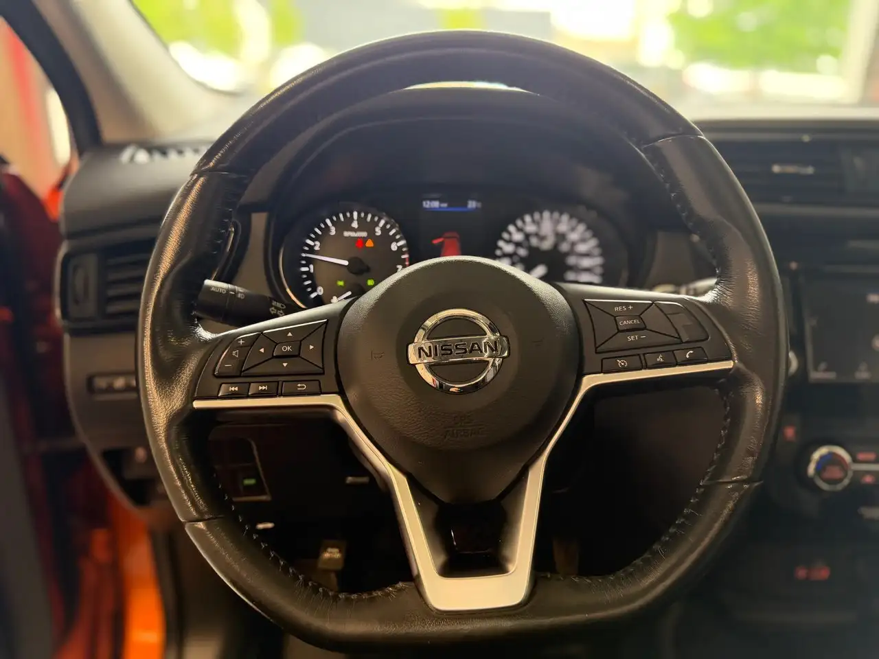 Nissan Qashqai снимка Nissan Qashqai