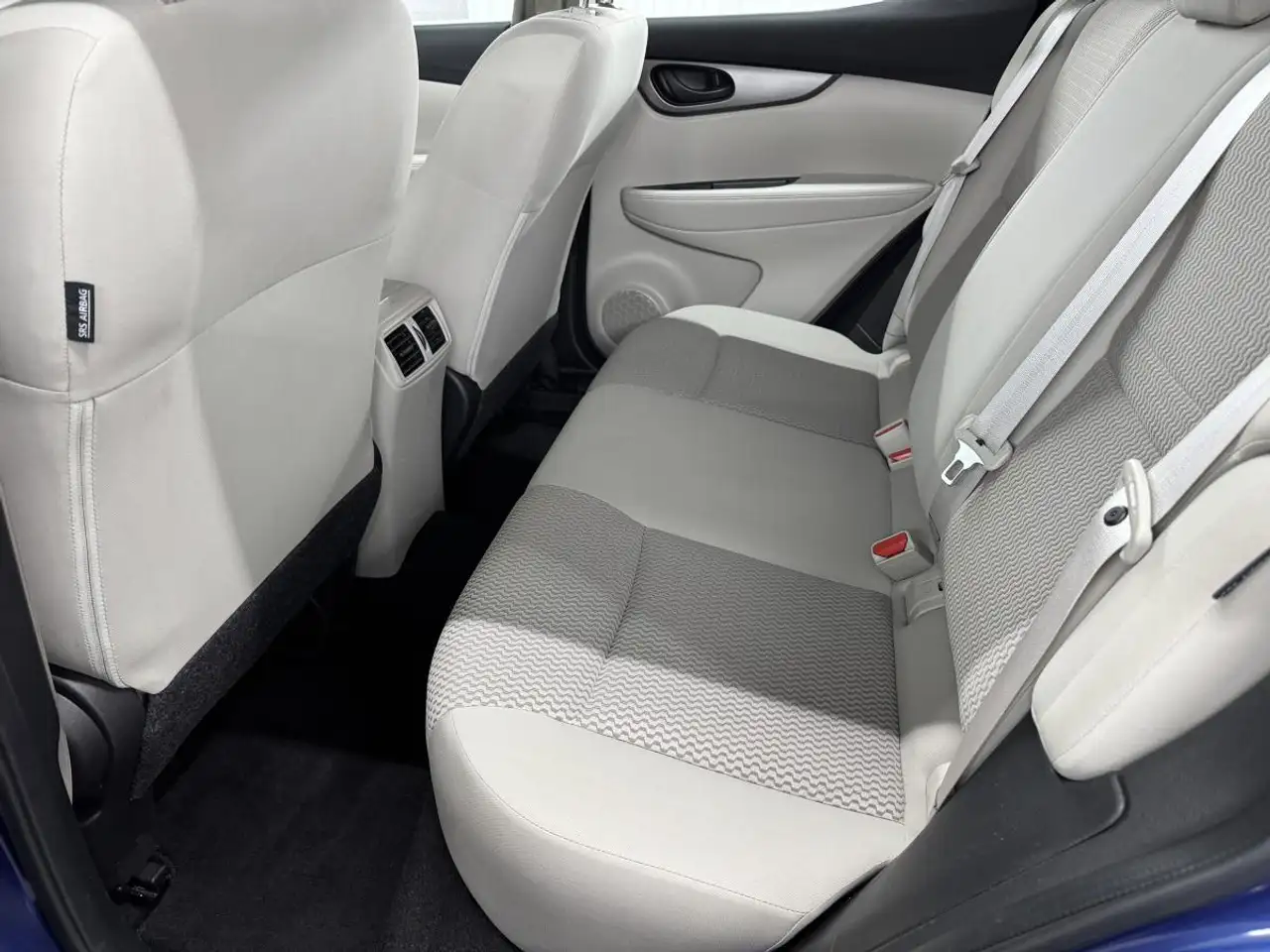 Nissan Qashqai снимка Nissan Qashqai