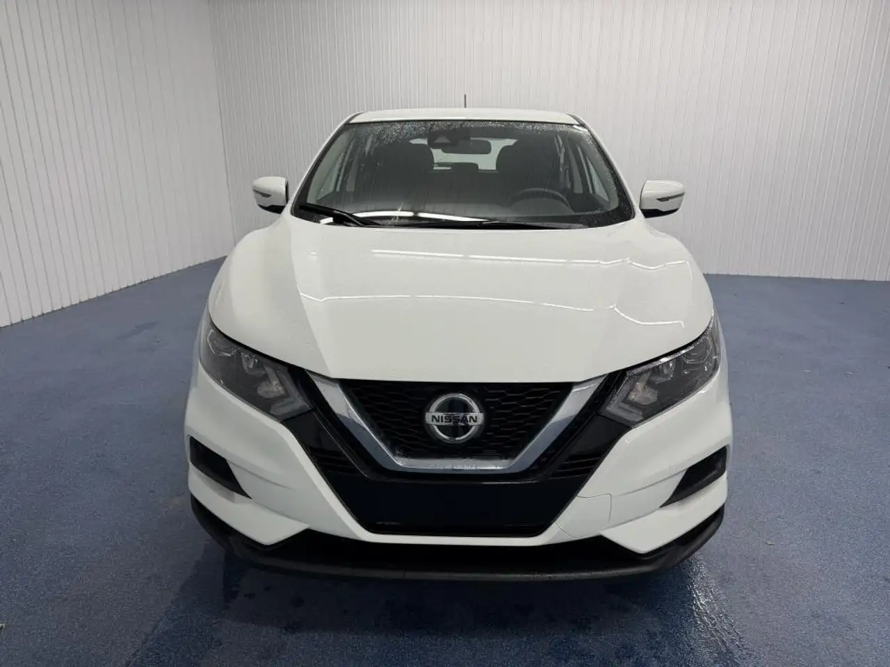 Nissan Qashqai снимка Nissan Qashqai