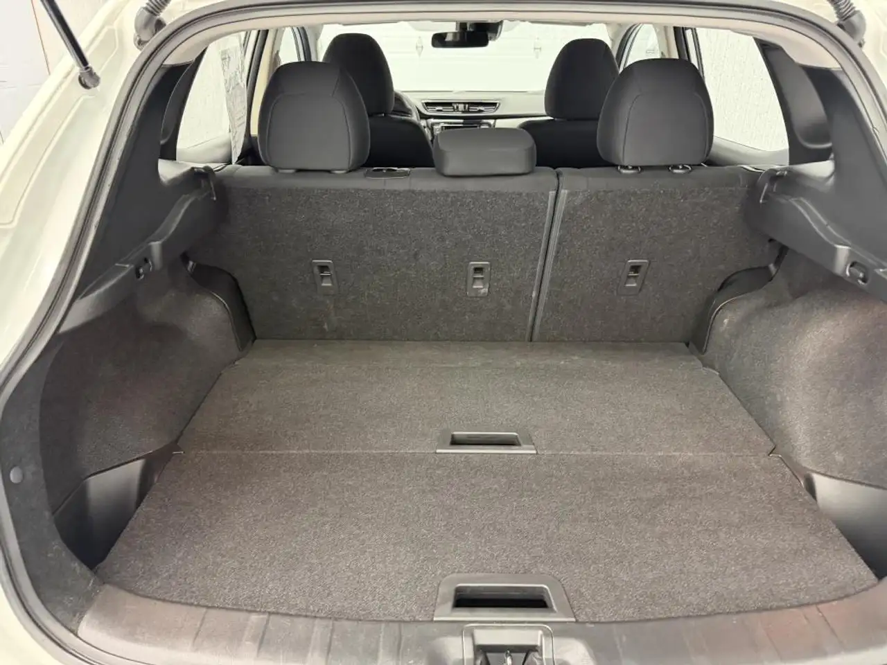 Nissan Qashqai снимка Nissan Qashqai