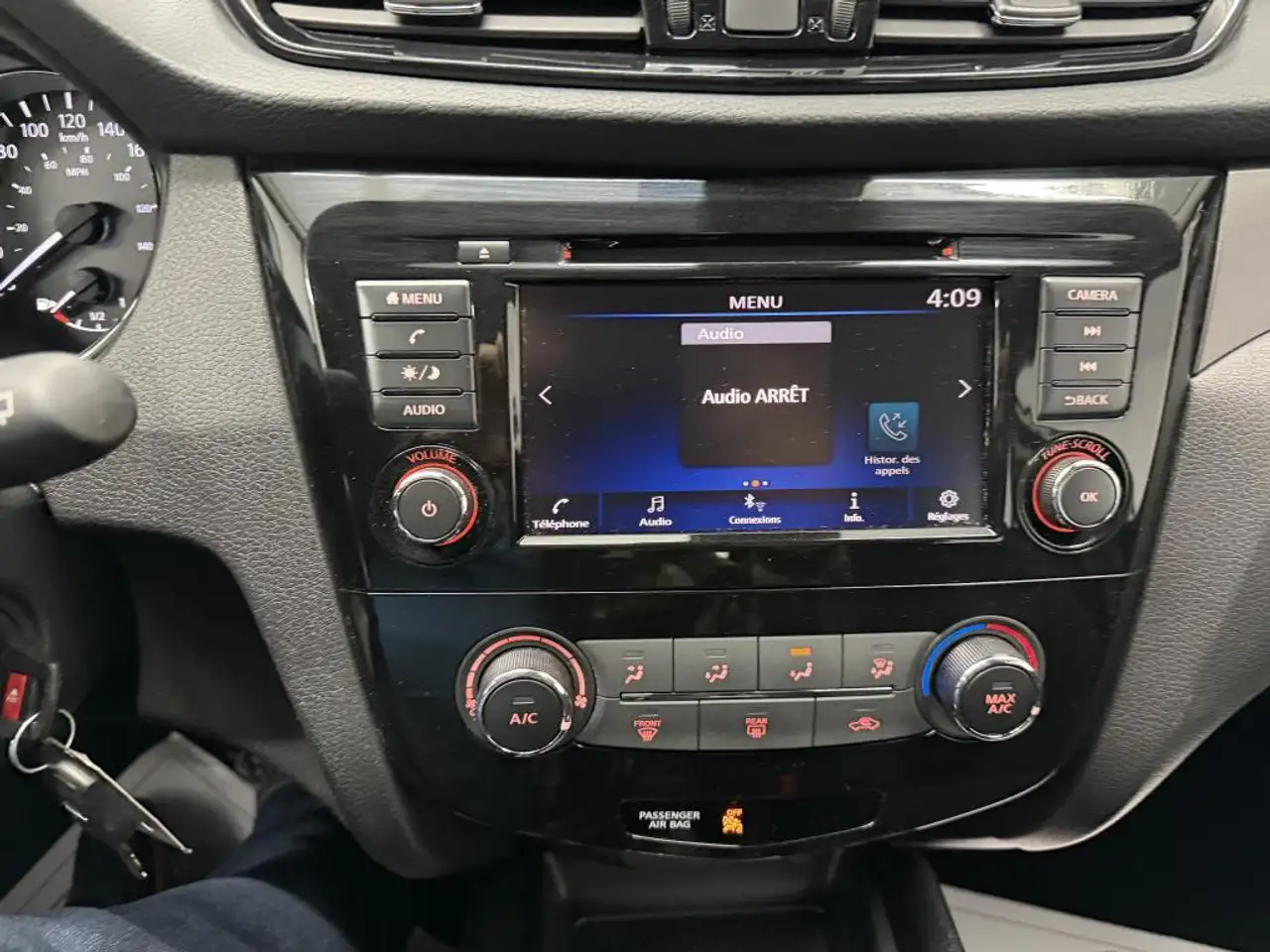 Nissan Qashqai снимка Nissan Qashqai