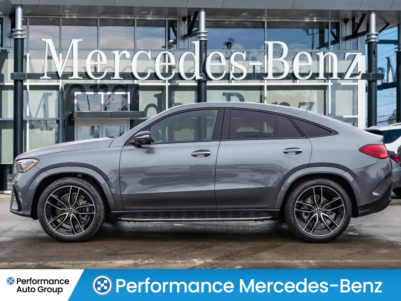 Mercedes-Benz GLE снимка Mercedes-Benz GLE