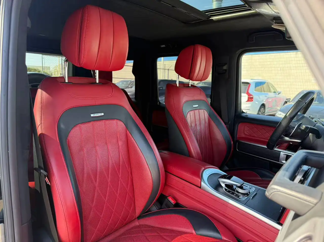 Mercedes-Benz G-Class снимка Mercedes-Benz G-Class