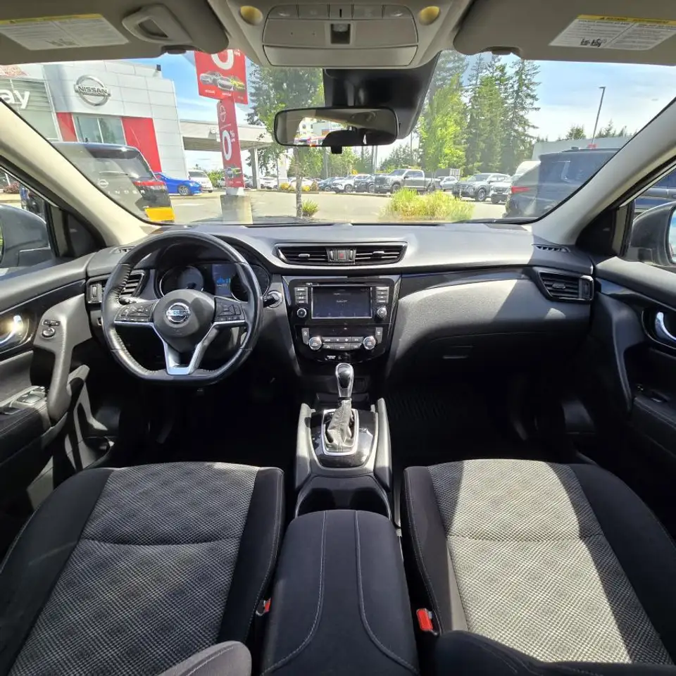 Nissan Qashqai снимка Nissan Qashqai