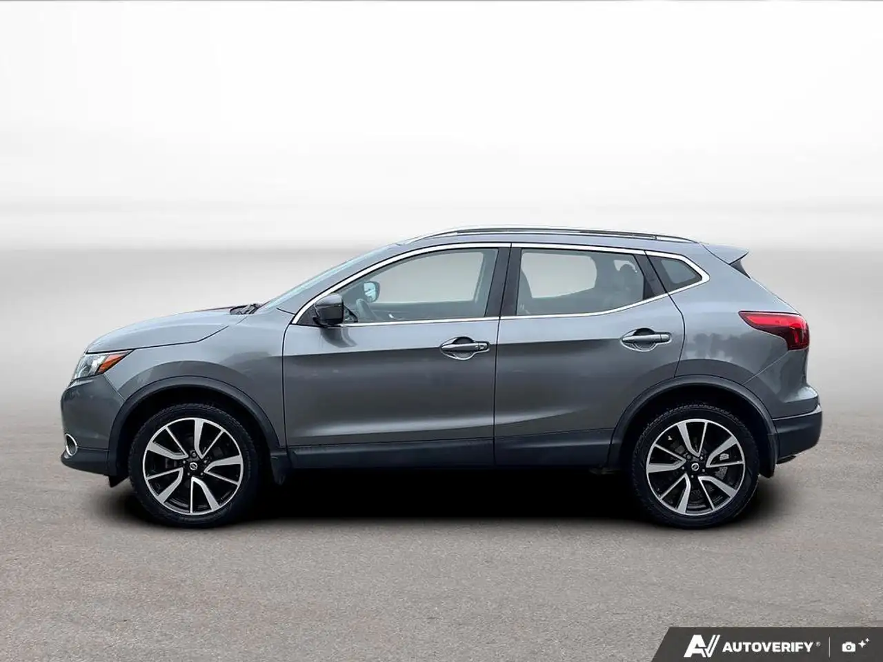 Nissan Qashqai снимка Nissan Qashqai