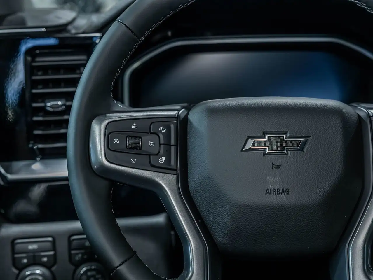 Chevrolet Silverado 1500 снимка Chevrolet Silverado 1500