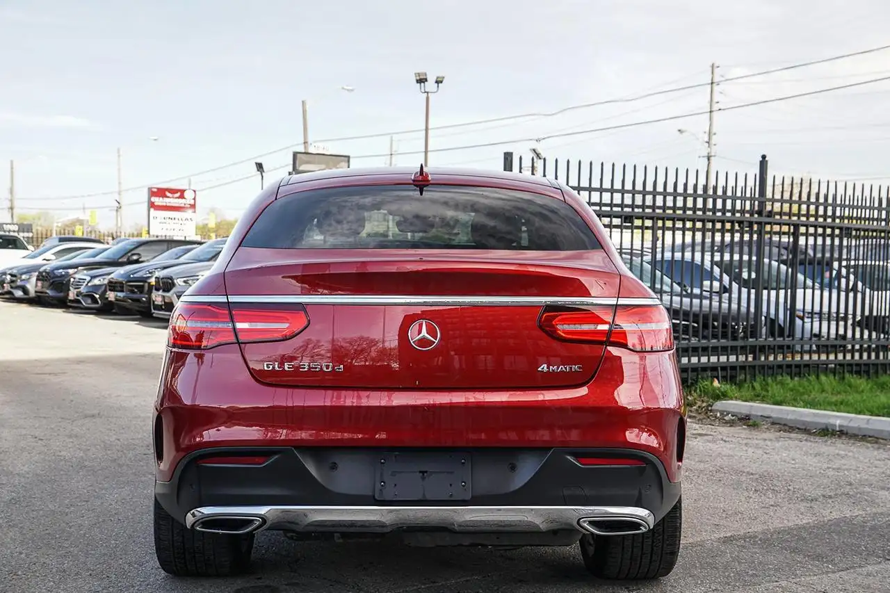 Mercedes-Benz GLE снимка Mercedes-Benz GLE