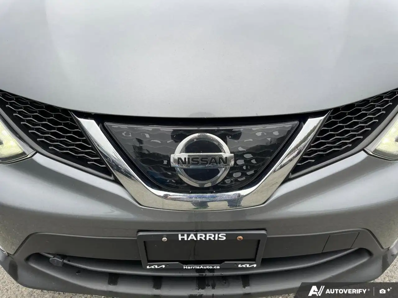 Nissan Qashqai снимка Nissan Qashqai