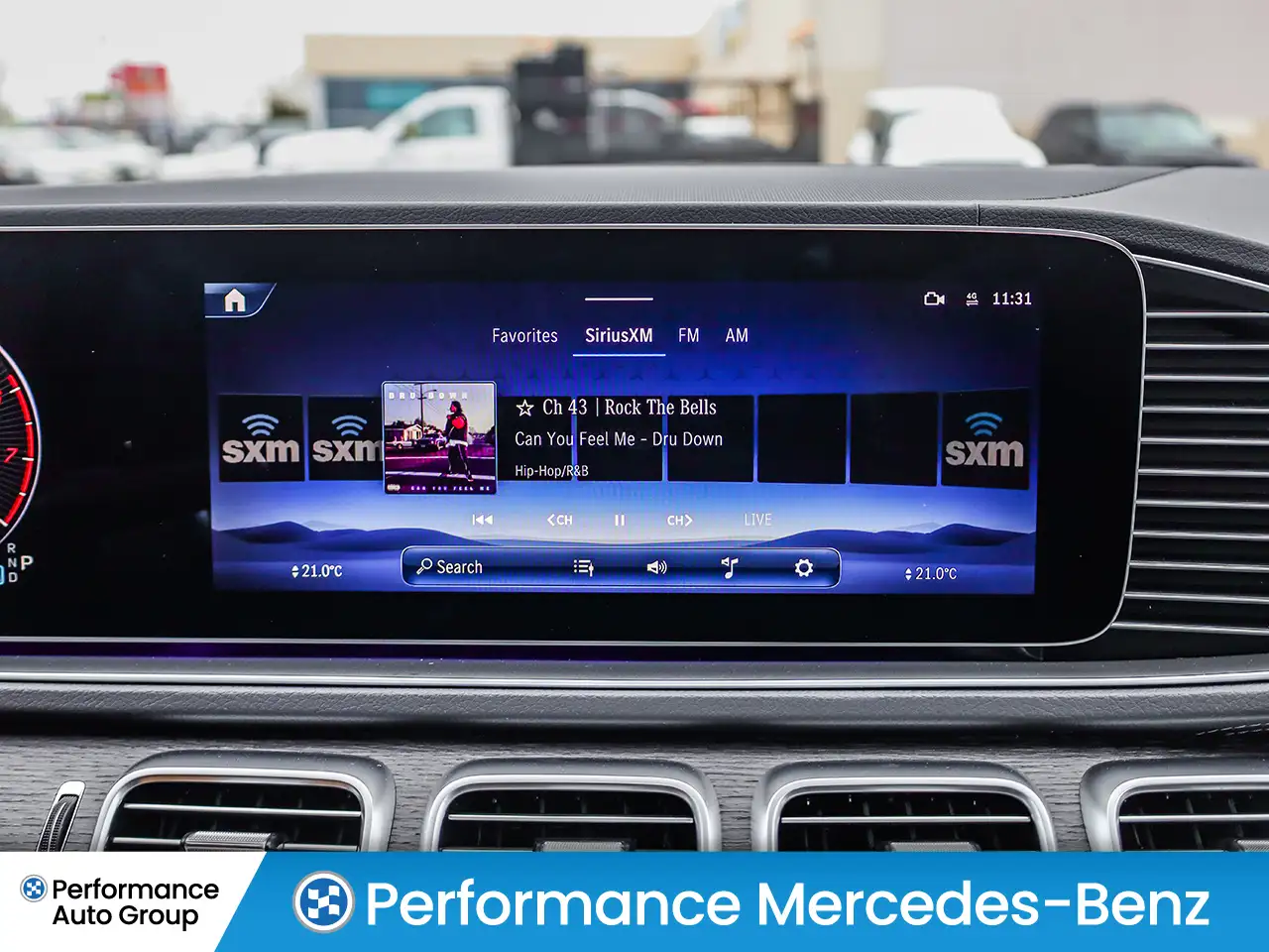 Mercedes-Benz GLE снимка Mercedes-Benz GLE