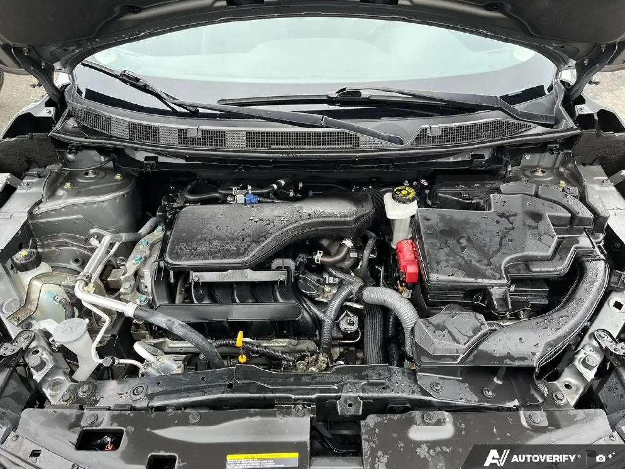 Nissan Qashqai снимка Nissan Qashqai