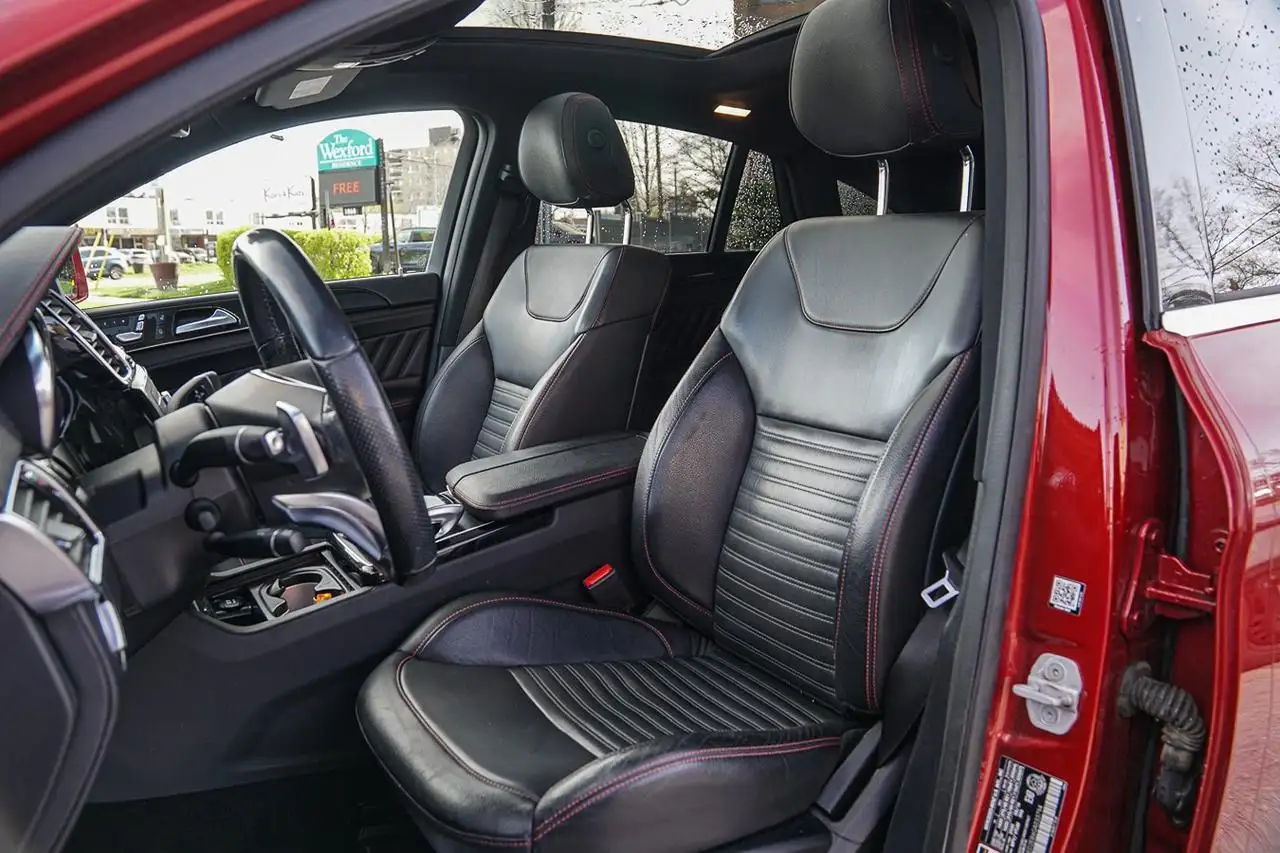 Mercedes-Benz GLE снимка Mercedes-Benz GLE