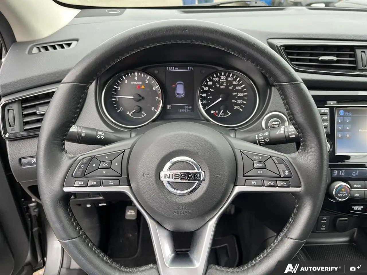 Nissan Qashqai снимка Nissan Qashqai