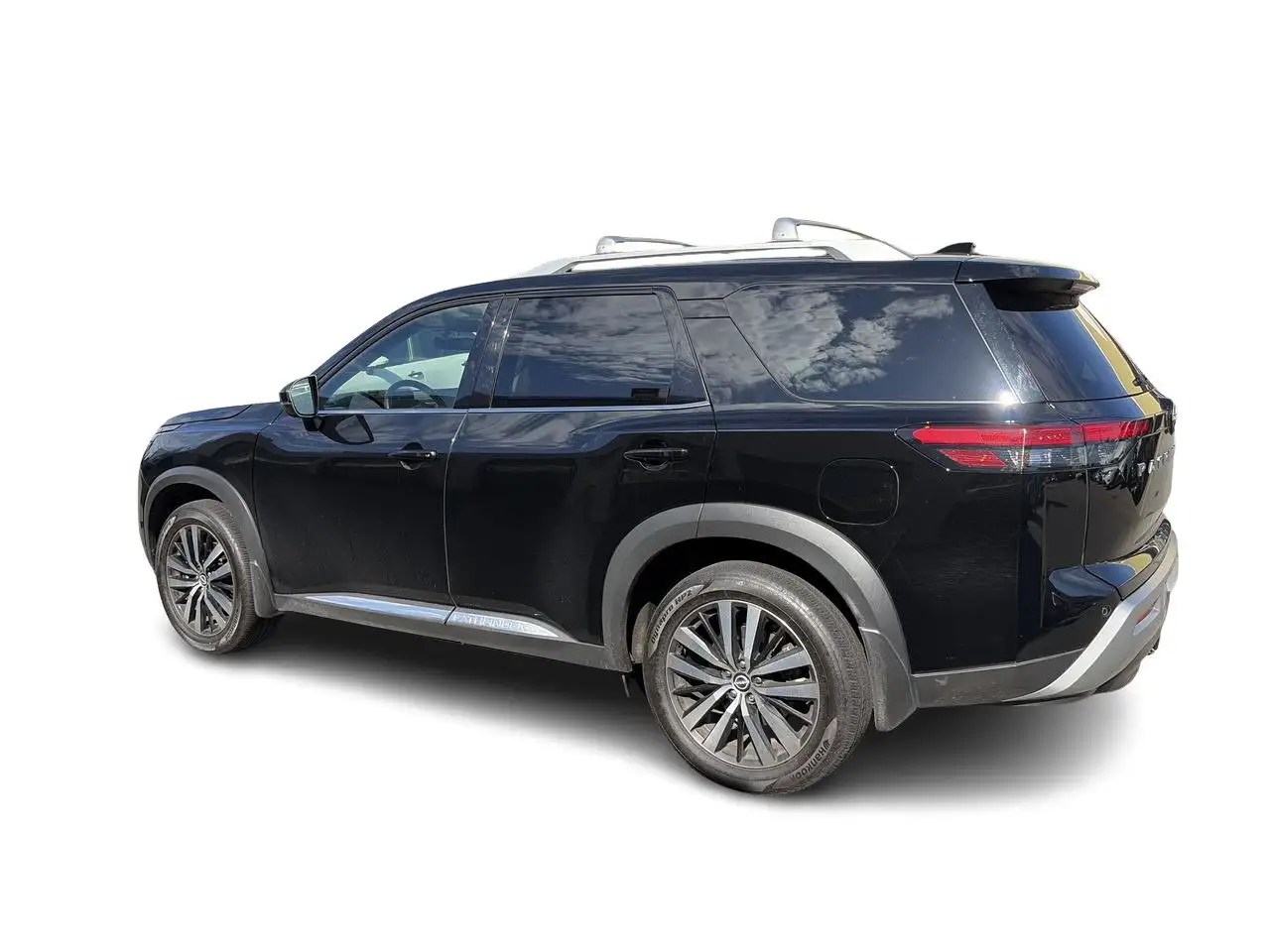 Nissan Pathfinder fotografie Nissan Pathfinder