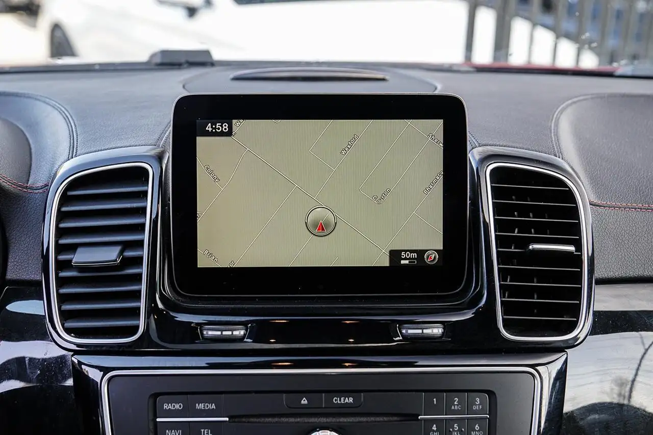 Mercedes-Benz GLE снимка Mercedes-Benz GLE