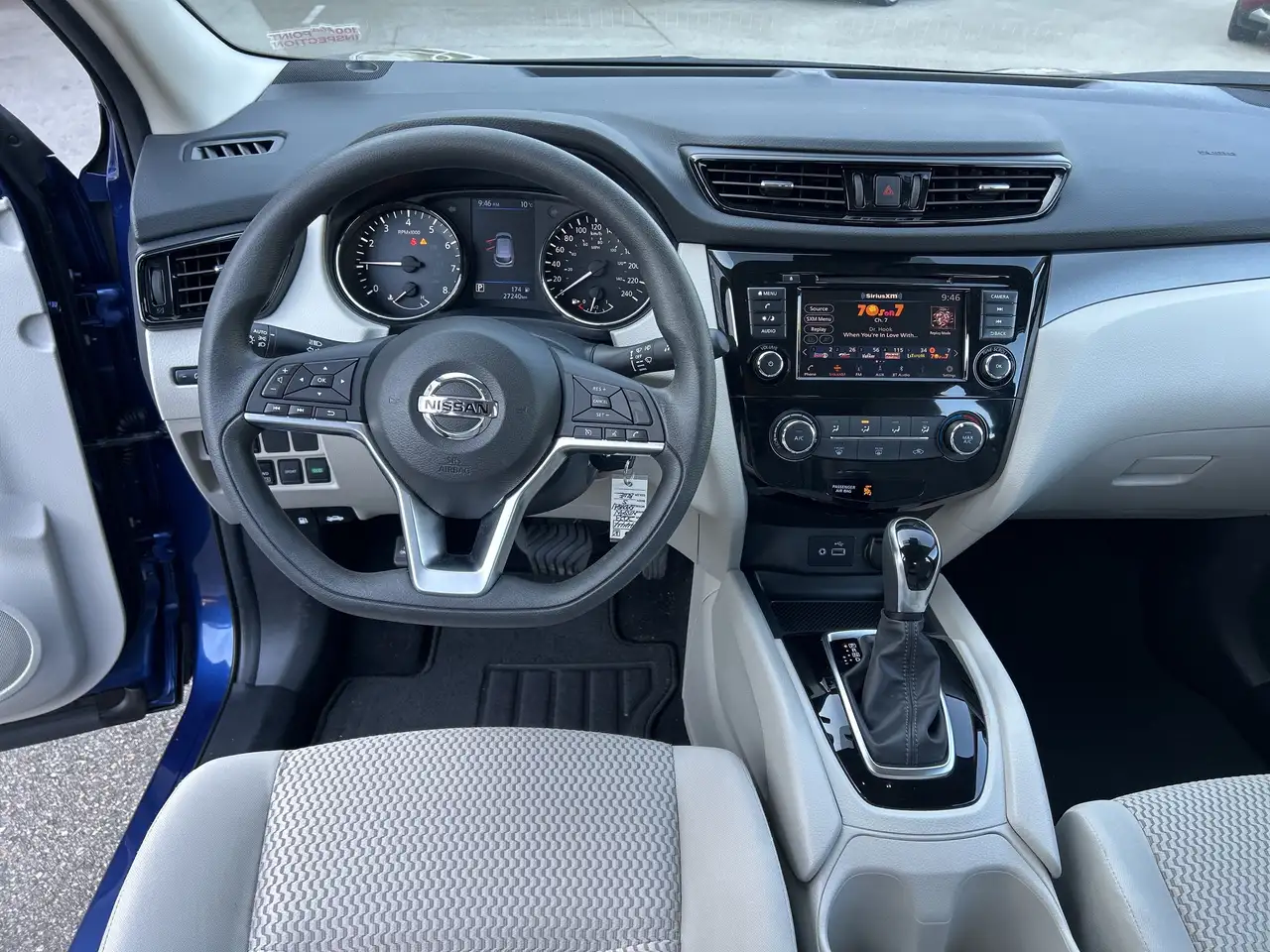 Nissan Qashqai снимка Nissan Qashqai