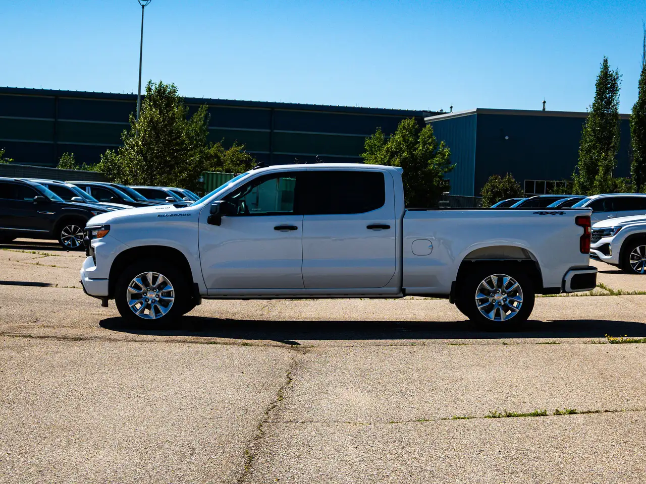 Chevrolet Silverado 1500 photo Chevrolet Silverado 1500