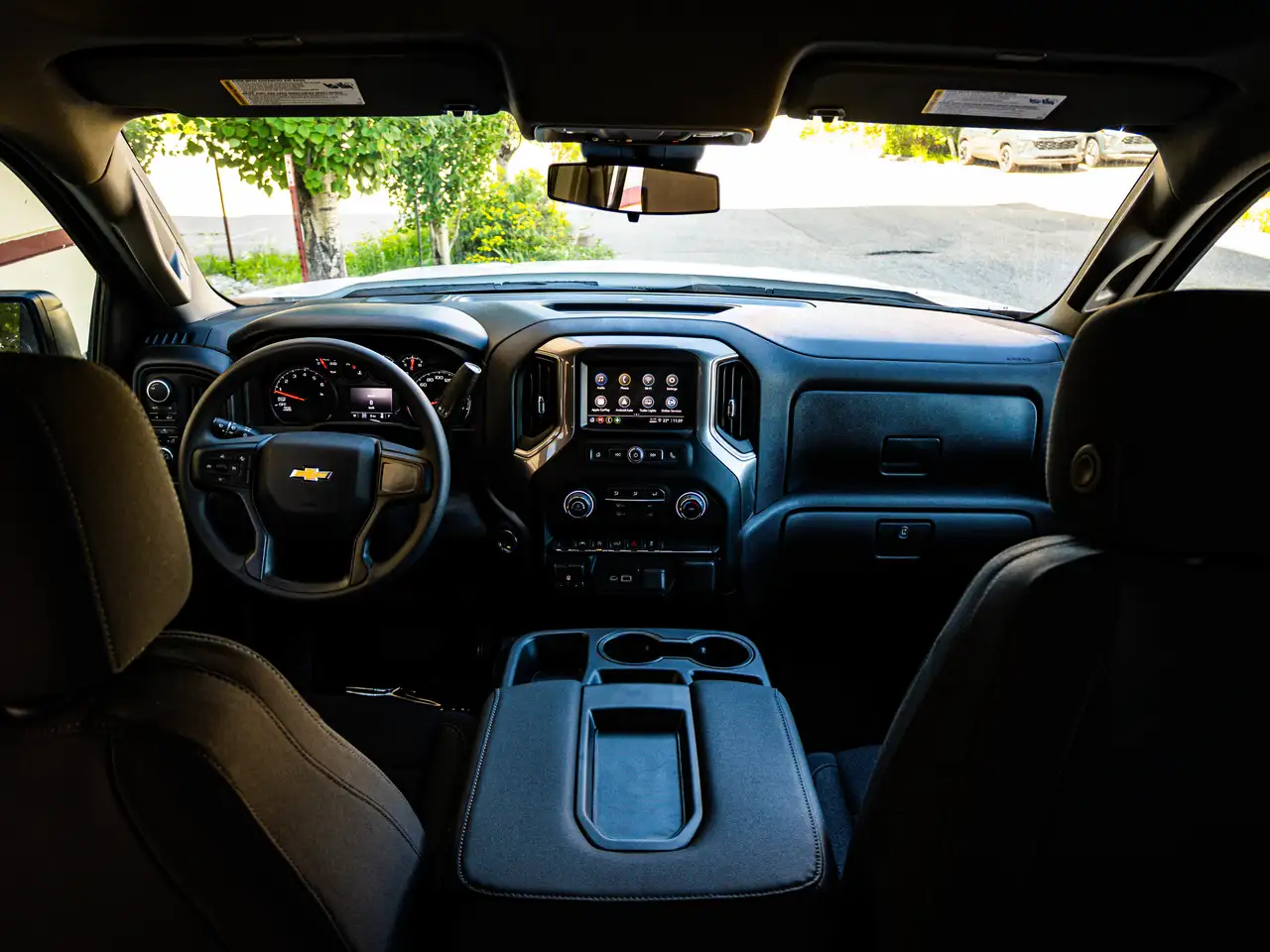 Chevrolet Silverado 1500 photo Chevrolet Silverado 1500