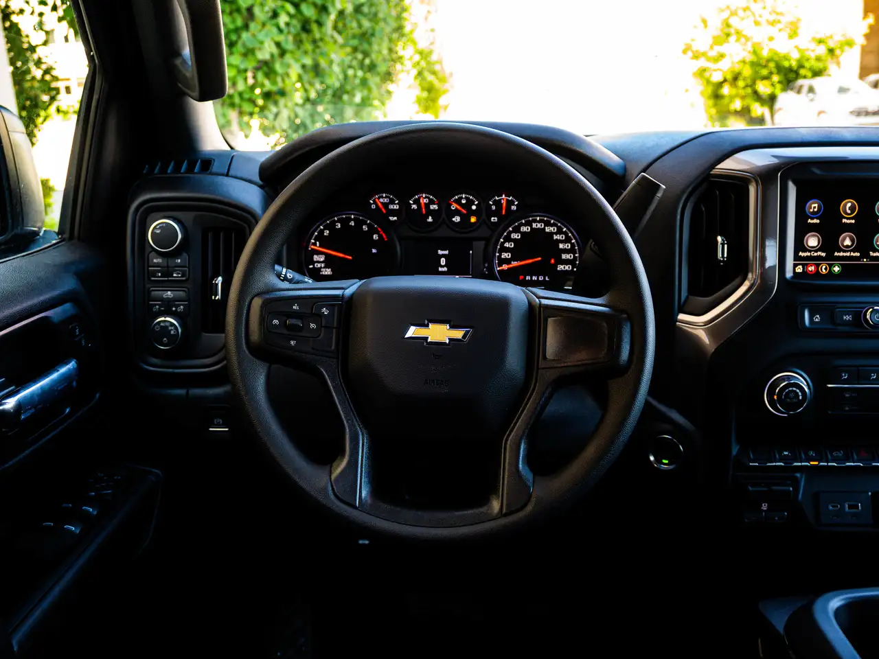 Chevrolet Silverado 1500 photo Chevrolet Silverado 1500