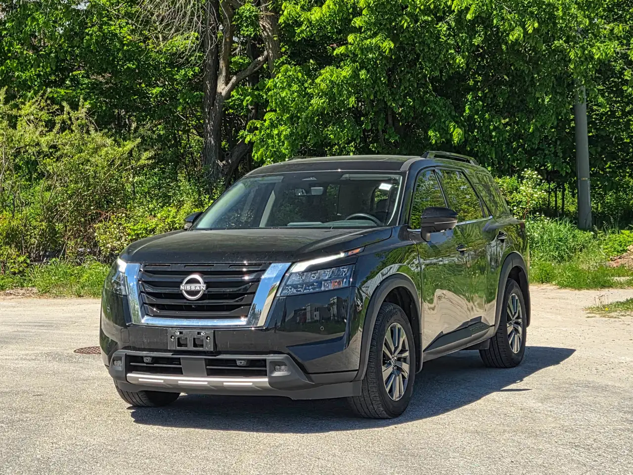 Nissan Pathfinder fotografie Nissan Pathfinder