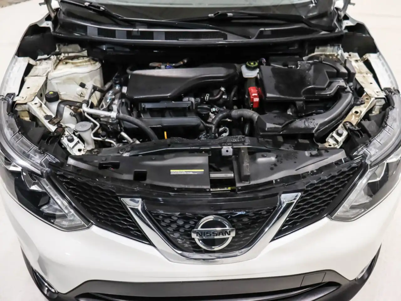 Nissan Qashqai снимка Nissan Qashqai