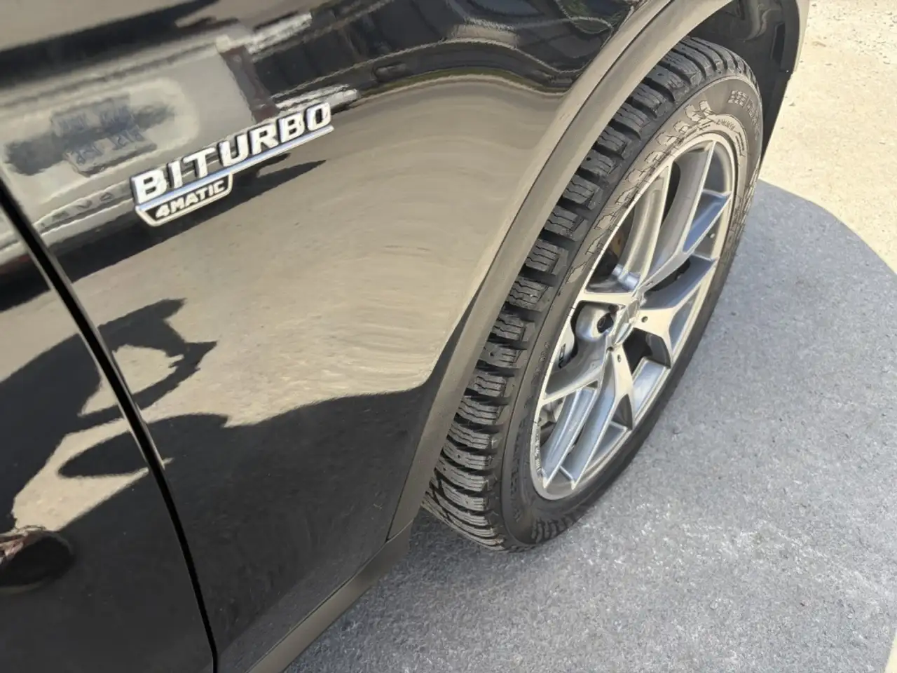 Mercedes-Benz GLC снимка Mercedes-Benz GLC