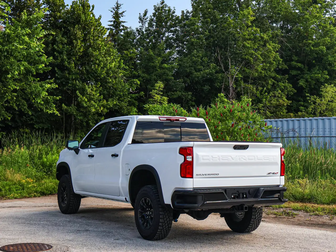 Chevrolet Silverado 1500 photo Chevrolet Silverado 1500