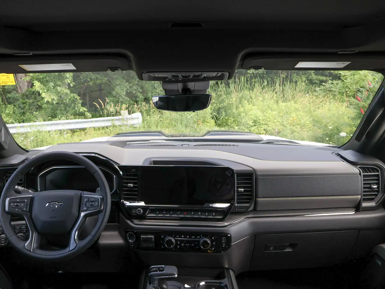 Chevrolet Silverado 1500 photo Chevrolet Silverado 1500