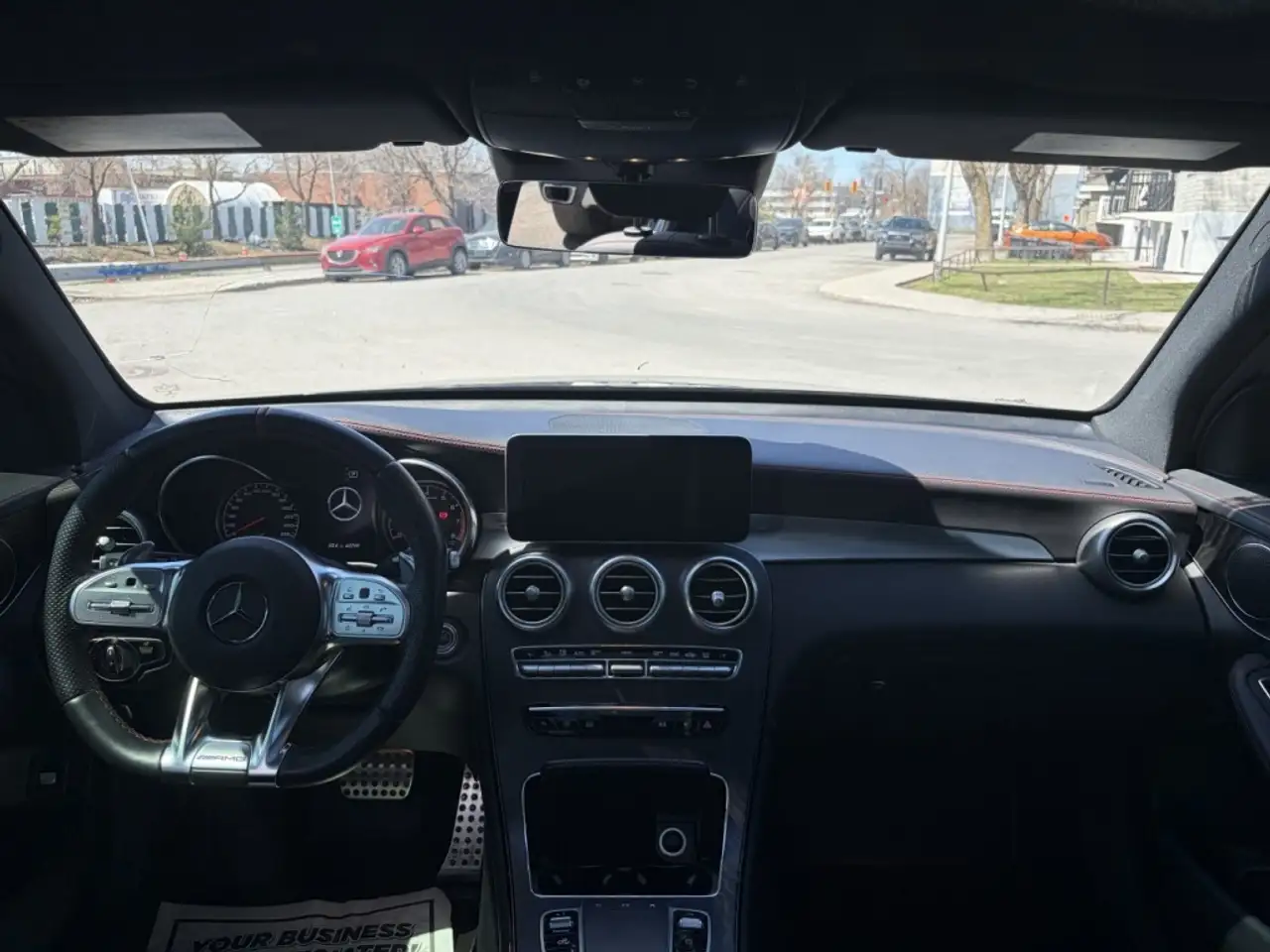 Mercedes-Benz GLC снимка Mercedes-Benz GLC