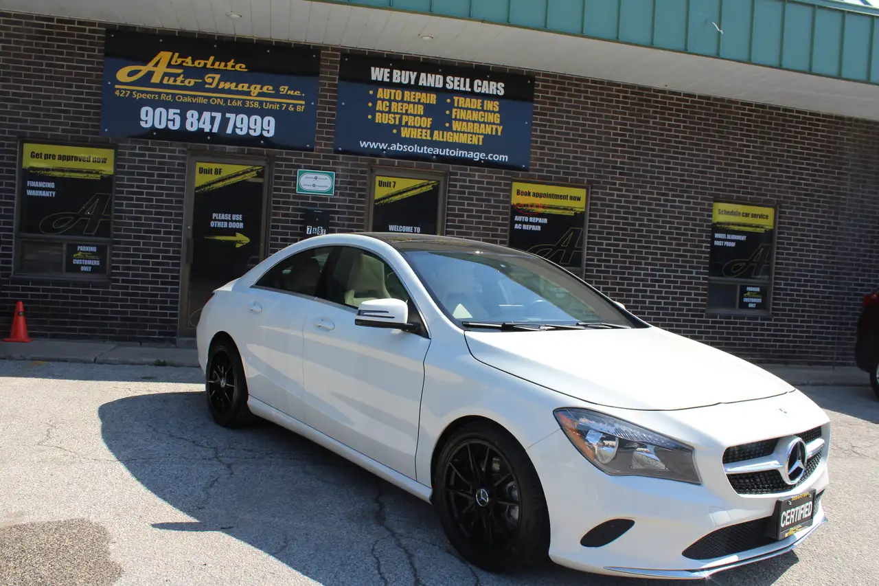 Mercedes-Benz CLA снимка Mercedes-Benz CLA