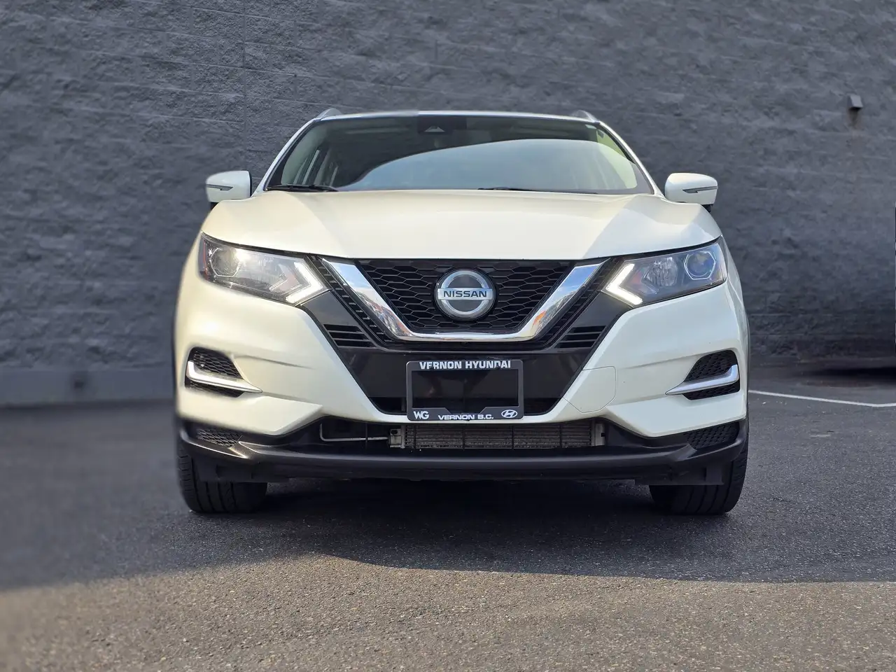 Nissan Qashqai снимка Nissan Qashqai