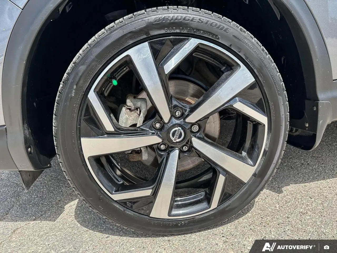 Nissan Qashqai снимка Nissan Qashqai