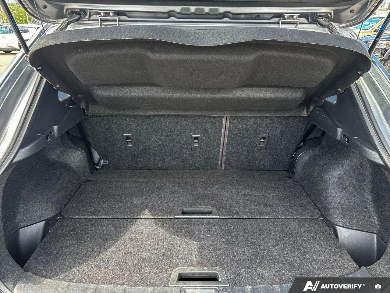 Nissan Qashqai снимка Nissan Qashqai