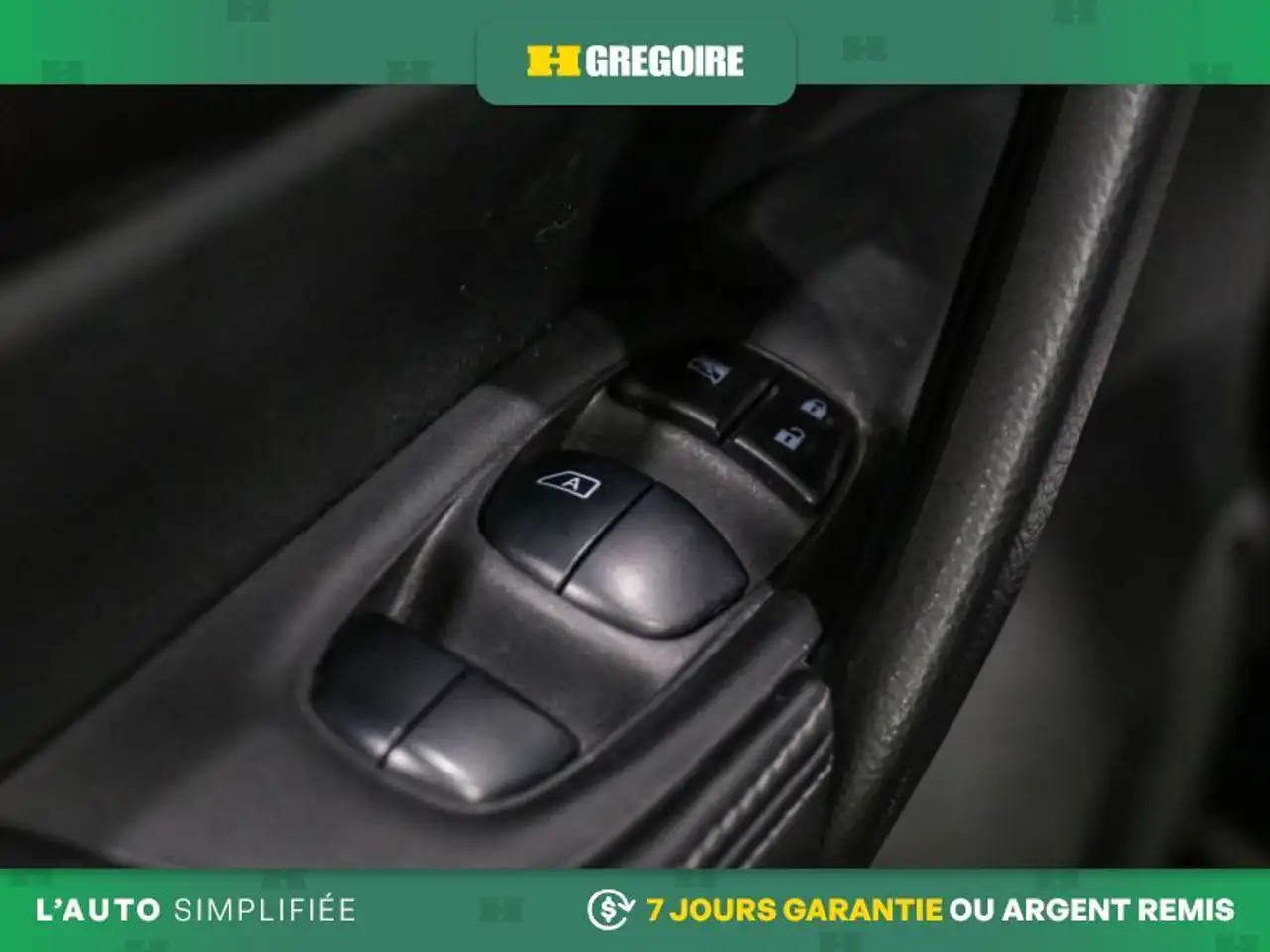 Nissan Qashqai снимка Nissan Qashqai