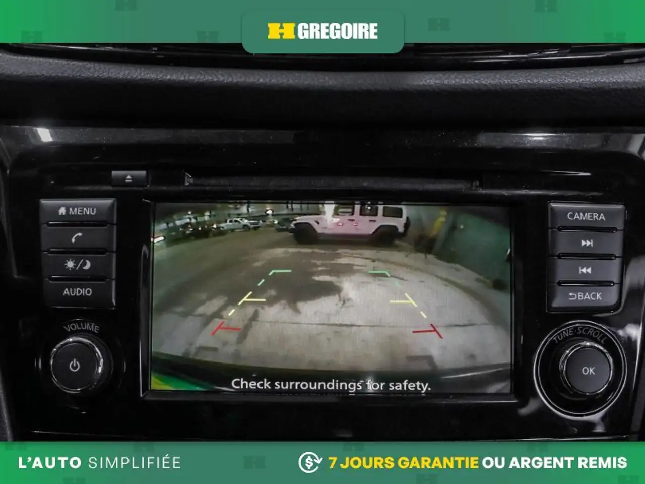 Nissan Qashqai снимка Nissan Qashqai