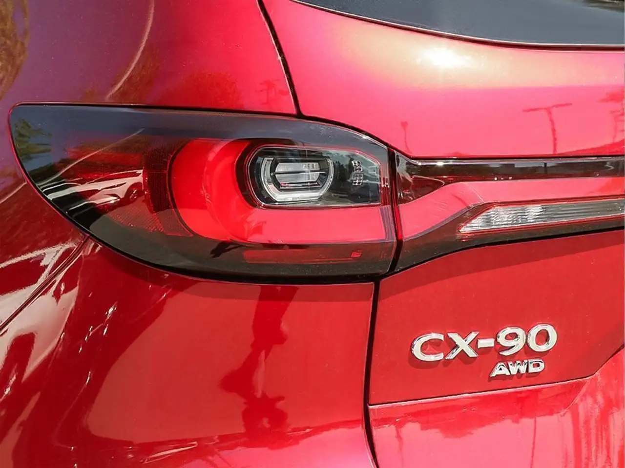 Mazda CX-90 PHEV снимка Mazda CX-90 PHEV