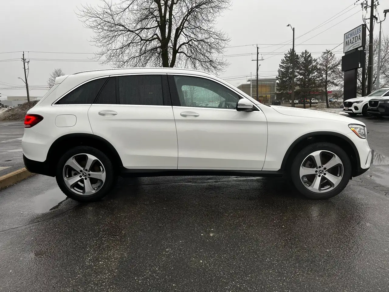 Mercedes-Benz GLC снимка Mercedes-Benz GLC