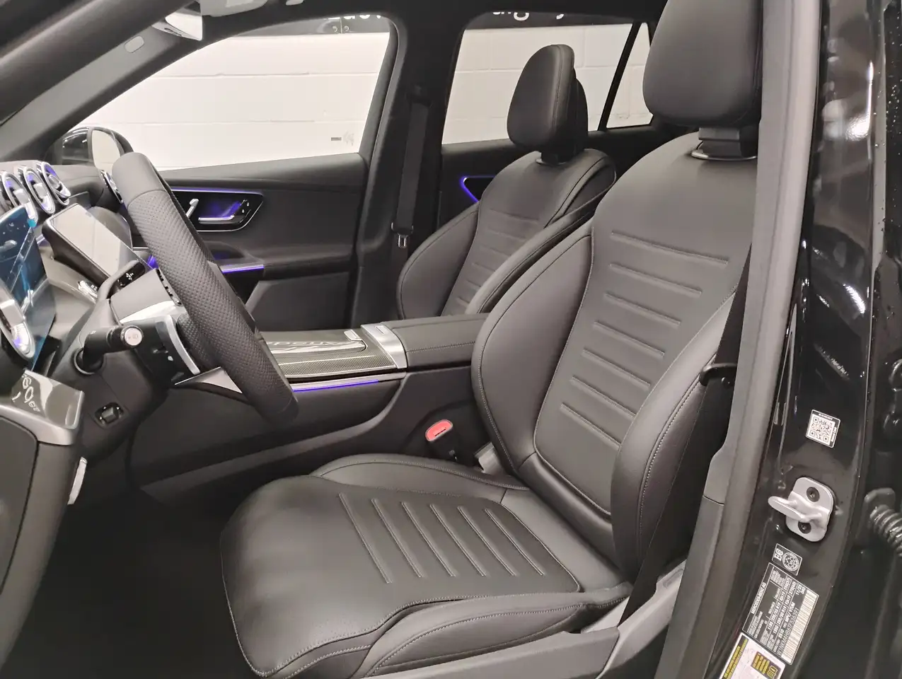 Mercedes-Benz GLC снимка Mercedes-Benz GLC