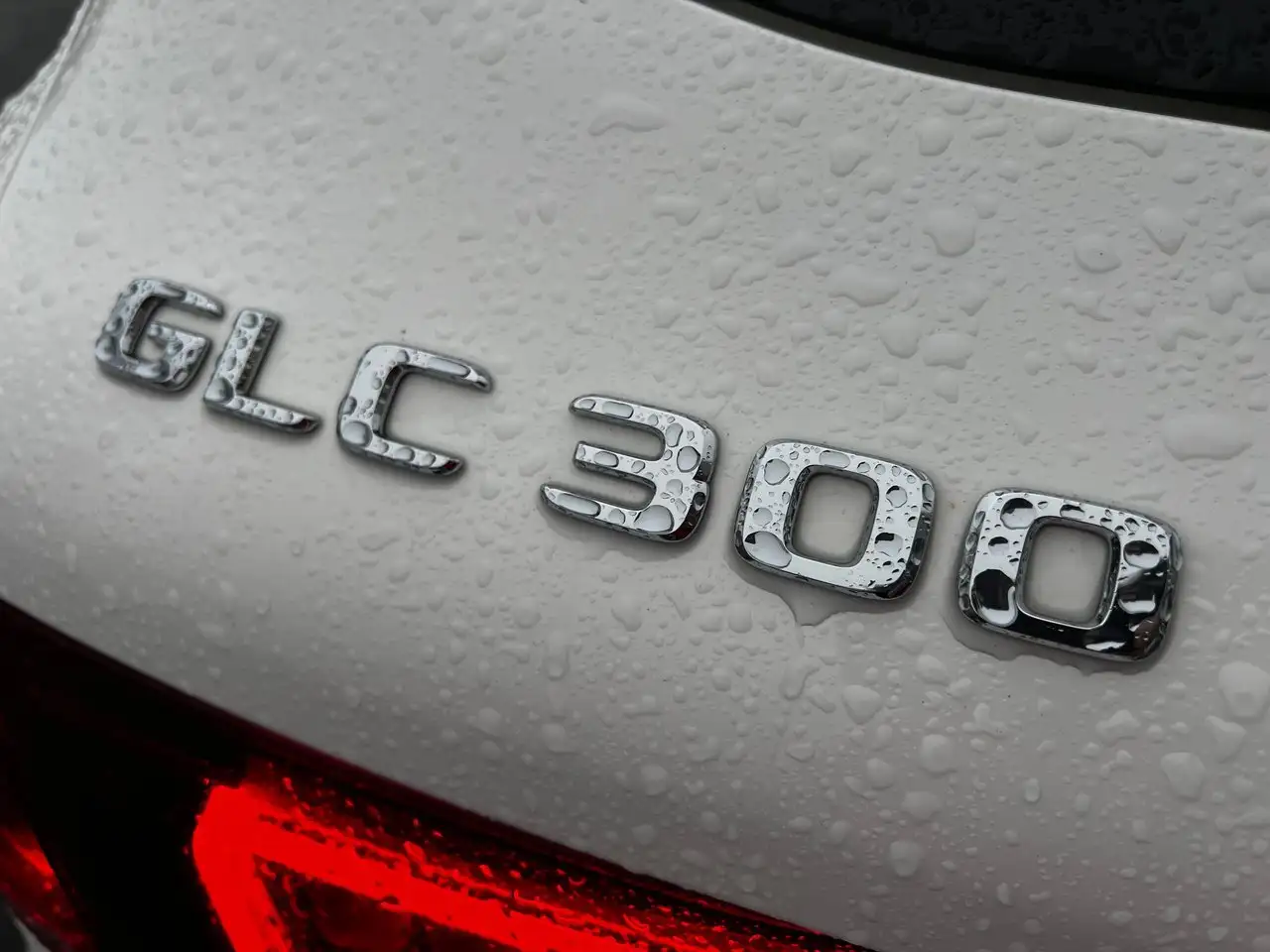 Mercedes-Benz GLC снимка Mercedes-Benz GLC