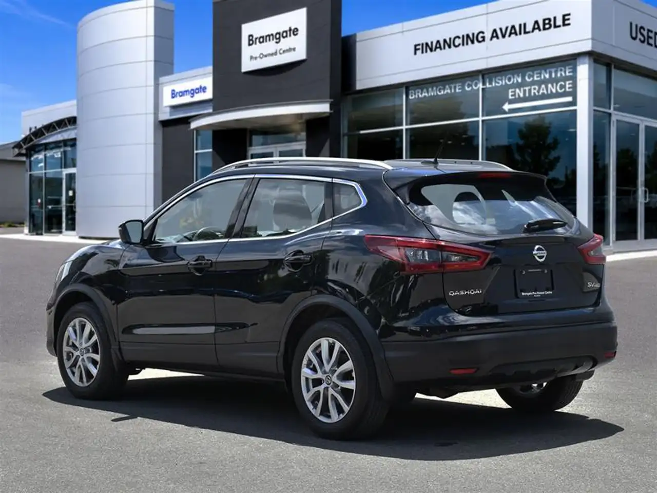 Nissan Qashqai снимка Nissan Qashqai