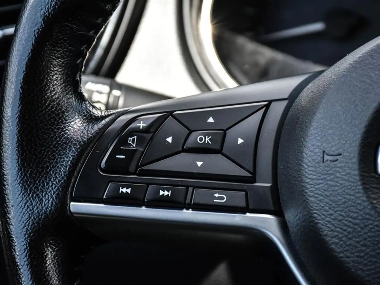Nissan Qashqai снимка Nissan Qashqai