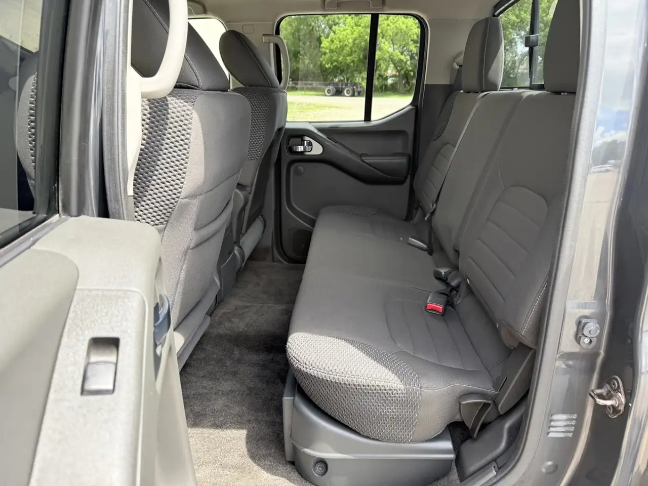 Nissan Frontier снимка Nissan Frontier