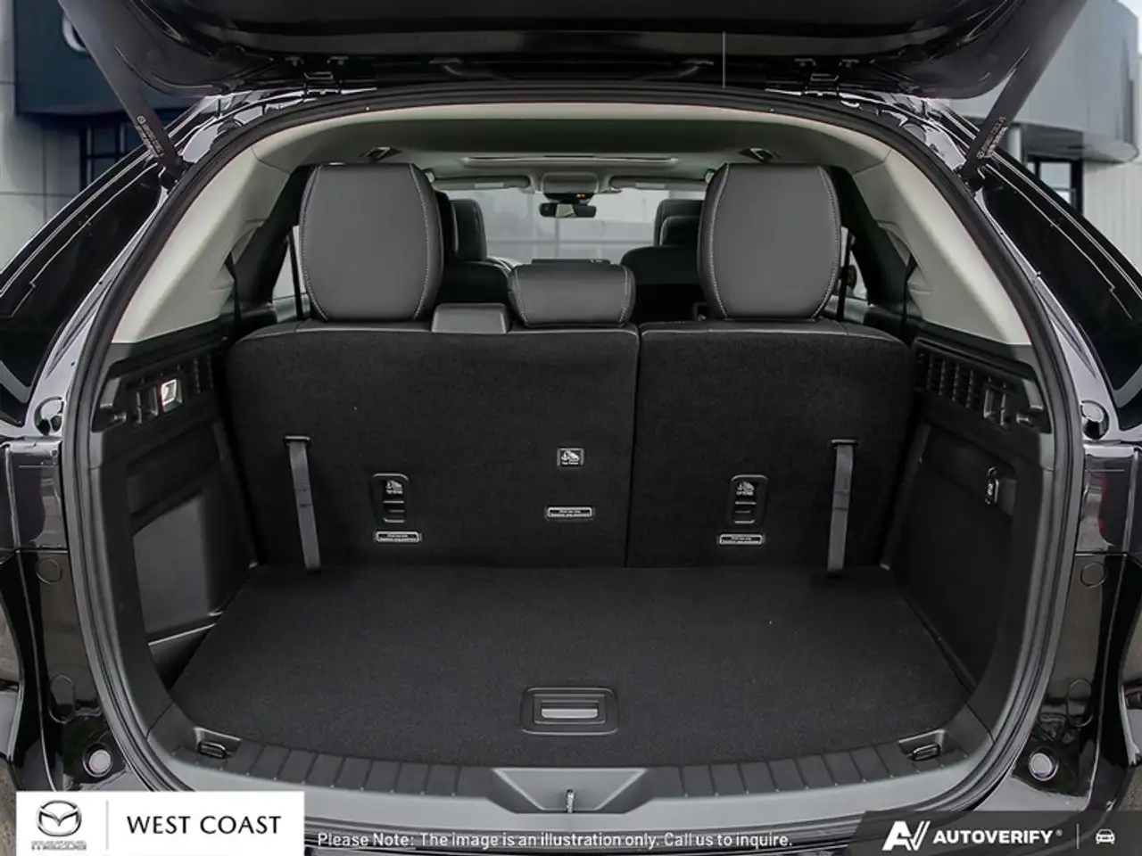 Mazda CX-90 PHEV снимка Mazda CX-90 PHEV