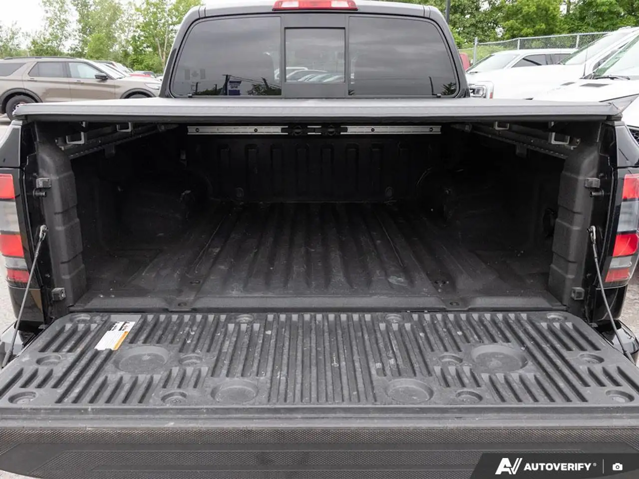Nissan Frontier снимка Nissan Frontier
