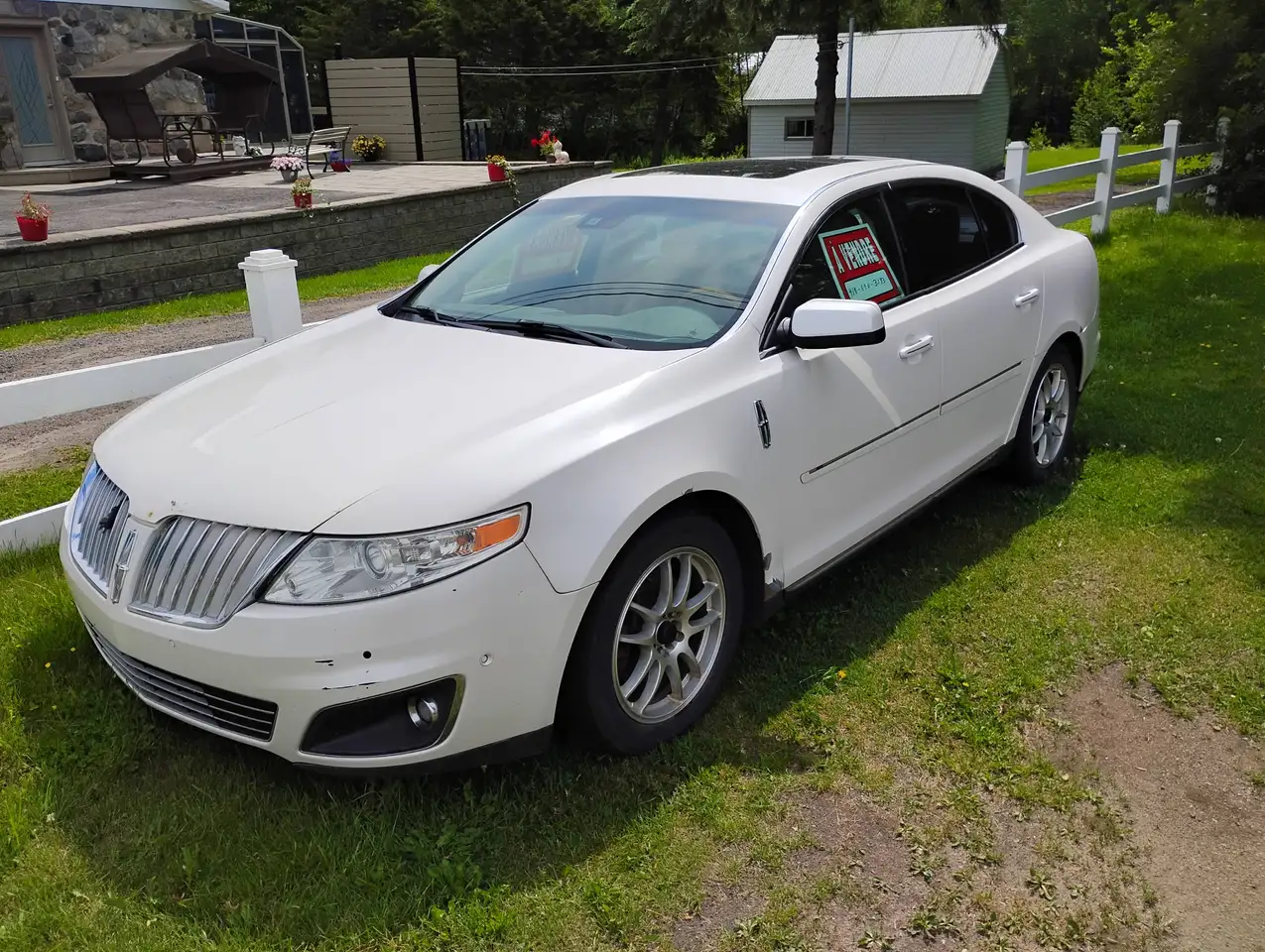 2011 Lincoln MKS