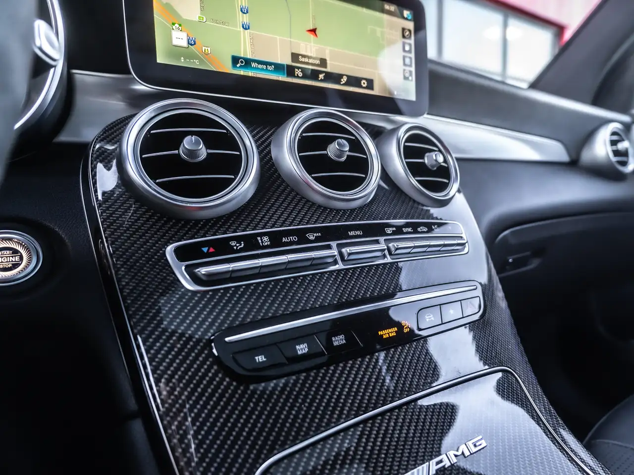 Mercedes-Benz GLC снимка Mercedes-Benz GLC