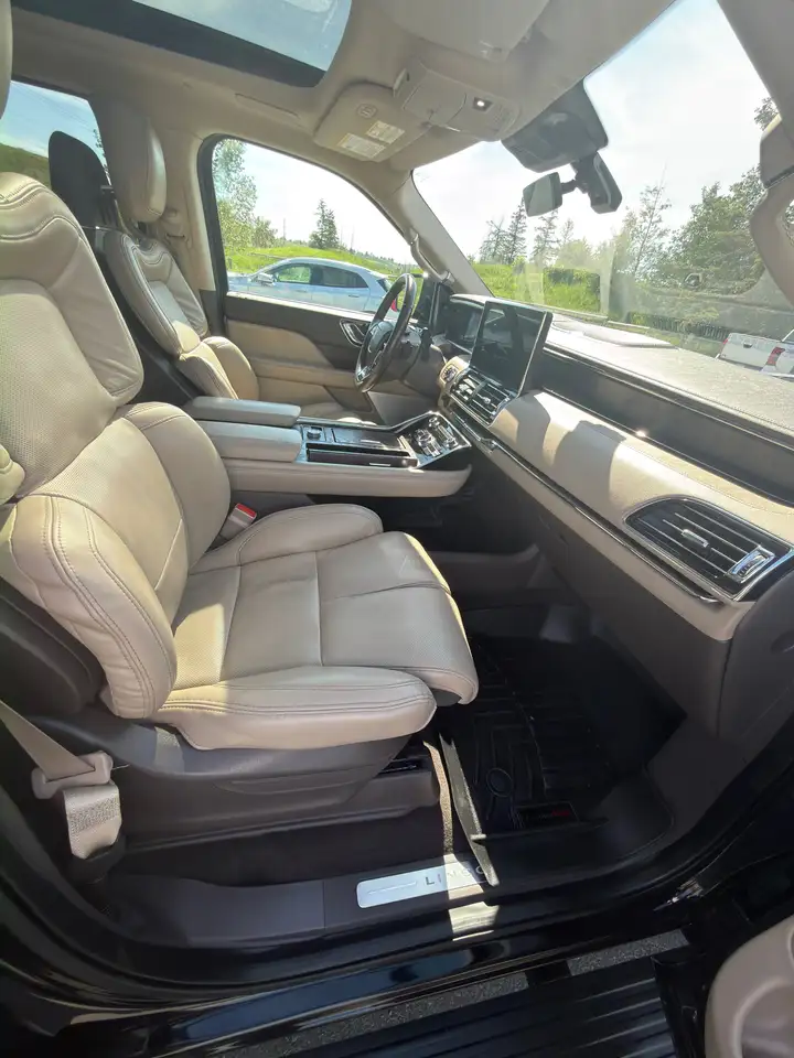 Lincoln Navigator снимка Lincoln Navigator